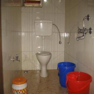3 Bedroom Rowhouse Near Market MH, Mahabaleshwar 4